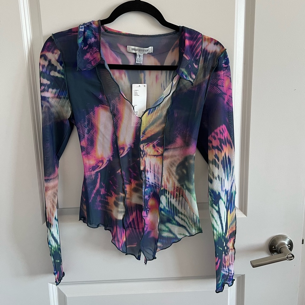 Urban Outfitters Sheer Printed L/s Top M